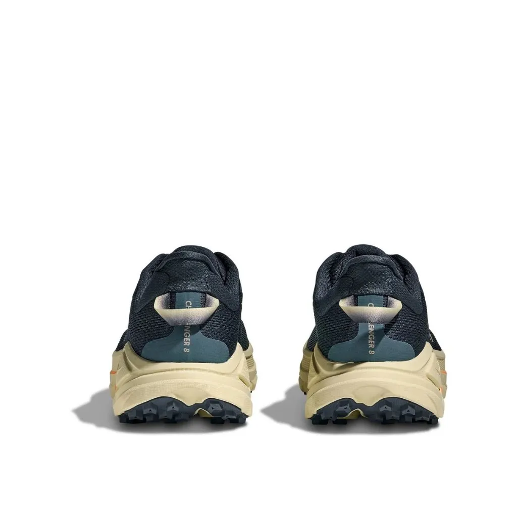 Hoka_M_Schoen_CHALLENGER_8_3.webp