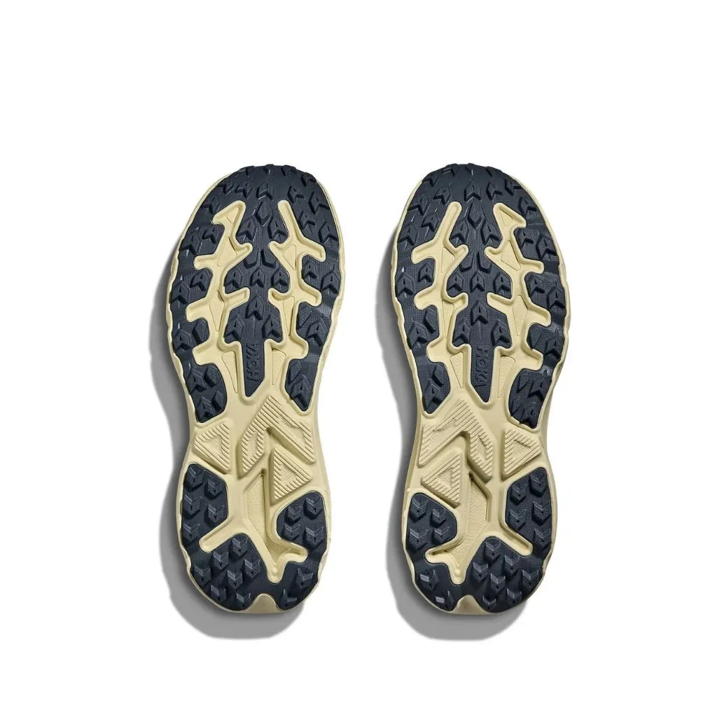 Hoka_M_Schoen_CHALLENGER_8_4.webp