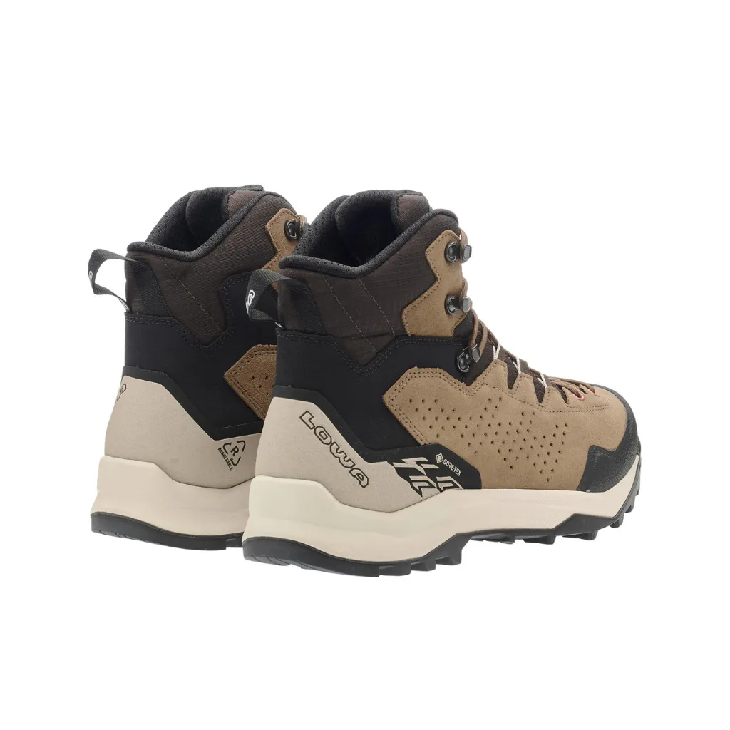Lowa_Schoen_Explorer_GTX_Mid_2.webp